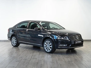 Седан Volkswagen Passat 2012 года, 1099000 рублей, Саратов