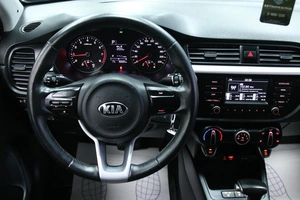 Седан Kia Rio 2019 года, 1378000 рублей, Солонцы