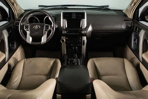 Внедорожник Toyota Land Cruiser Prado 2011 года, 2309000 рублей, Сургут