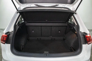 Внедорожник Volkswagen Tiguan 2020 года, 2539000 рублей, Сургут