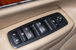 Внедорожник Jeep Grand Cherokee 2011 года, 2039000 рублей, Сургут