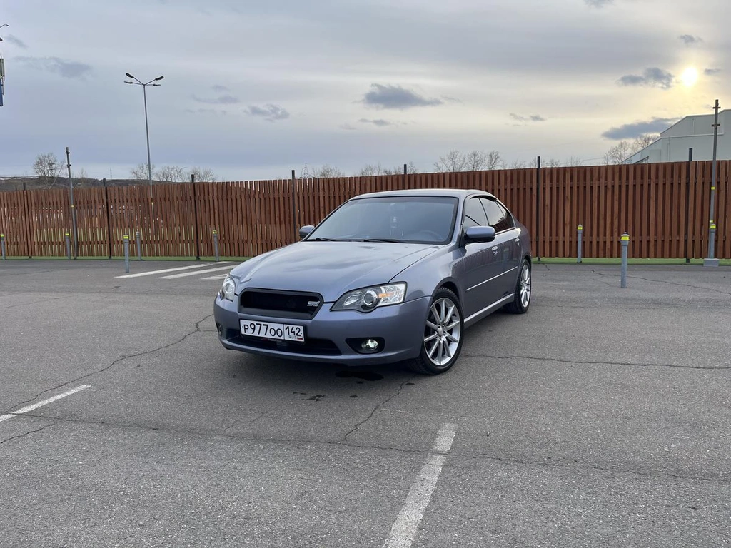 Седан Subaru Legacy 2006 года, 1050000 рублей, Красноярск