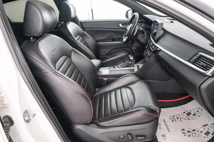 Седан Kia Optima 2018 года, 1749000 рублей, Красноярск