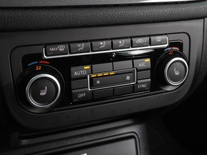 Внедорожник Volkswagen Tiguan 2013 года, 1249000 рублей, Воронеж