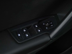Внедорожник Volkswagen Tiguan 2021 года, 2549777 рублей, Москва