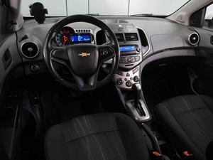 Седан Chevrolet Aveo 2012 года, 569000 рублей, Воронеж