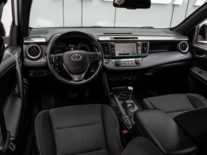 Внедорожник Toyota RAV4 2019 года, 3280000 рублей, Краснодар