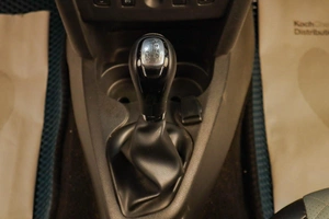 Седан Renault Logan 2018 года, 1019000 рублей, Челябинск