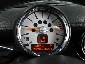 Хетчбэк MINI Cooper 2009 года, 899000 рублей, Воронеж