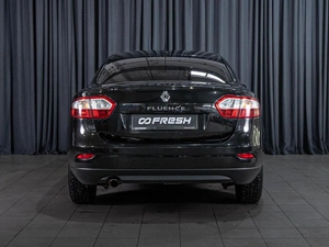 Седан Renault Fluence 2012 года, 789000 рублей, Волгоград