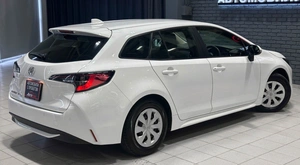 Универсал Toyota Corolla 2019 года, 1707000 рублей, Красноярск