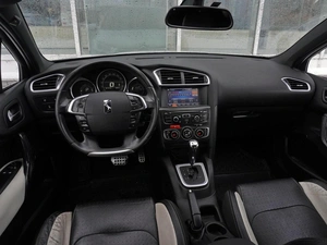 Хетчбэк Citroen DS 4 2012 года, 742000 рублей, Нижний Новгород