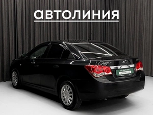 Седан Chevrolet Cruze 2011 года, 499000 рублей, Красноярск