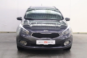 Хэтчбек Kia Ceed 2012 года, 1010000 рублей, Брянск