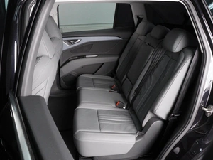 Внедорожник Audi Q5 e-tron 2022 года, 5198000 рублей, Минеральные Воды