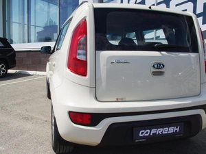 Хетчбэк Kia Soul 2012 года, 1050000 рублей, Владимир