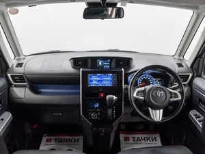 Минивэн Toyota Roomy 2019 года, 1075000 рублей, Красноярск