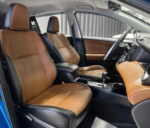 Внедорожник Toyota RAV4 2016 года, 2797000 рублей, Красноярск