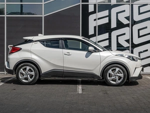 Внедорожник Toyota C-HR 2019 года, 2150000 рублей, Краснодар