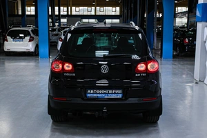 Внедорожник Volkswagen Tiguan 2010 года, 1258000 рублей, Солонцы