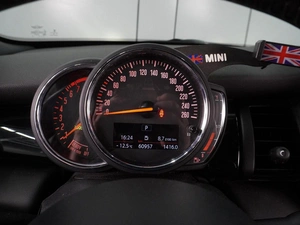 Хетчбэк MINI Cooper 2019 года, 2229000 рублей, Воронеж