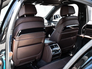 Седан BMW 7 серия 2019 года, 5750000 рублей, Краснодар