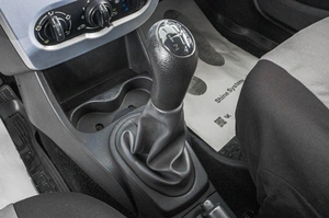 Седан Renault Logan 2013 года, 499000 рублей, Барнаул
