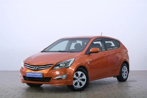 Хетчбэк Hyundai Solaris 2015 года, 989000 рублей, Омск