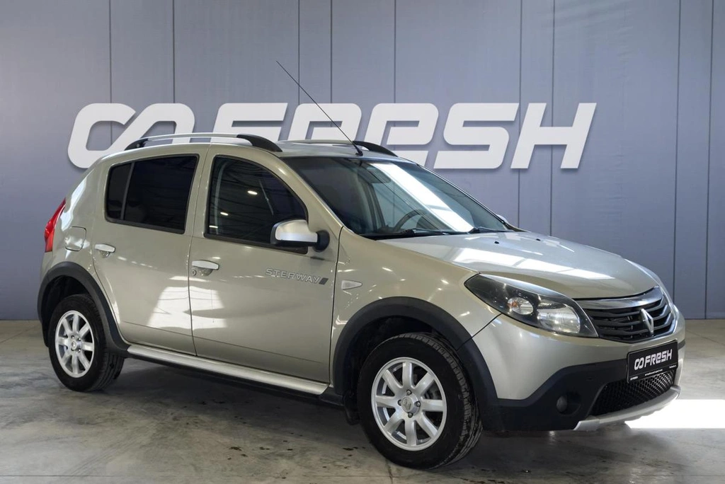 Хетчбэк Renault Sandero Stepway 2012 года, 630000 рублей, Ульяновск