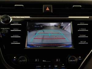 Седан Toyota Camry 2020 года, 2449999 рублей, Москва