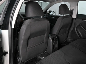 Седан Volkswagen Jetta 2012 года, 1179000 рублей, Аксай