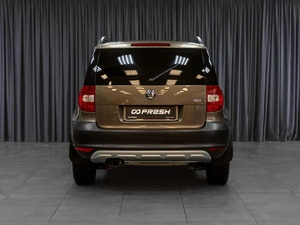 Внедорожник Skoda Yeti 2012 года, 699000 рублей, Тюмень
