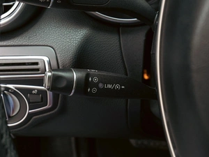 Седан Mercedes-benz C-класс 2017 года, 2780000 рублей, Краснодар