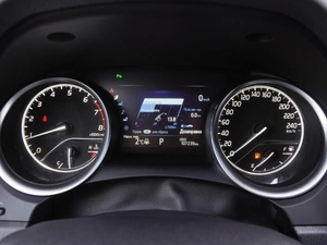 Седан Toyota Camry 2019 года, 2820000 рублей, Волгоград