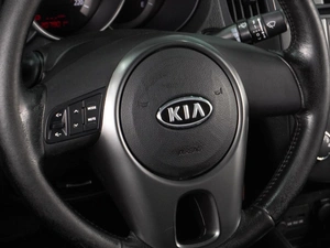 Седан Kia Cerato 2011 года, 799000 рублей, Воронеж