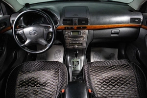 Седан Toyota Avensis 2007 года, 929000 рублей, Сургут