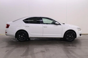 Лифтбек Skoda Octavia 2016 года, 1050000 рублей, Брянск