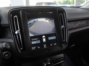 Внедорожник Volvo XC40 2019 года, 2548000 рублей, Волгоград