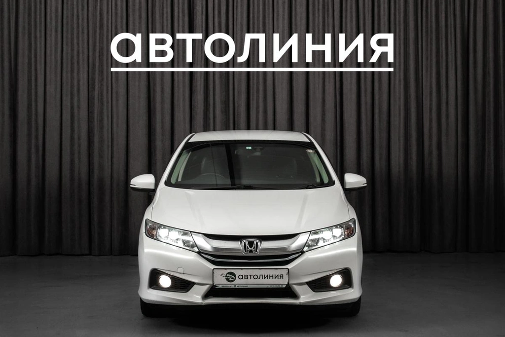 Седан Honda Grace 2014 года, 1000000 рублей, Красноярск