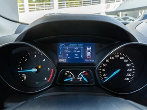 Внедорожник Ford Kuga 2013 года, 1374400 рублей, Волгоград