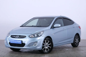 Седан Hyundai Solaris 2013 года, 899000 рублей, Омск