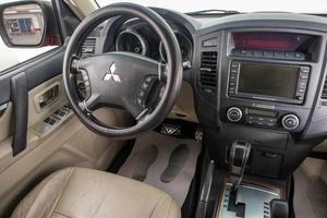 Внедорожник Mitsubishi Pajero 2007 года, 1399000 рублей, Барнаул
