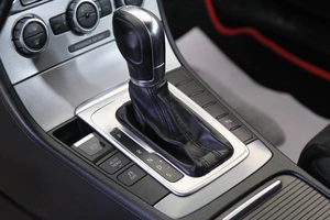 Седан Volkswagen Passat CC 2013 года, 1329000 рублей, Омск