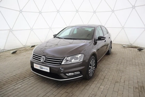 Седан Volkswagen Passat 2014 года, 1449000 рублей, Обнинск