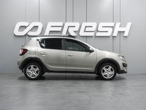 Хетчбэк Renault Sandero Stepway 2017 года, 779000 рублей, Воронеж