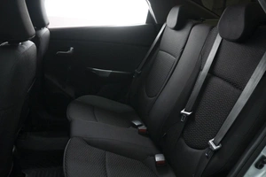 Седан Kia Rio 2015 года, 1060000 рублей, Омск