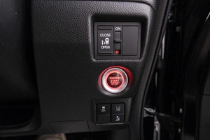 Хетчбэк Honda N-BOX 2018 года, 1029000 рублей, Красноярск