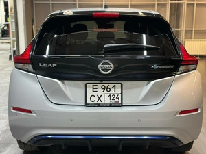 Хетчбэк Nissan Leaf 2019 года, 1897000 рублей, Красноярск
