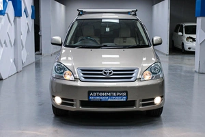 Минивэн Toyota Ipsum 2001 года, 768000 рублей, Солонцы