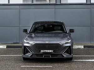 Лифтбек Changan UNI-V 2023 года, 2299000 рублей, Кирилловка